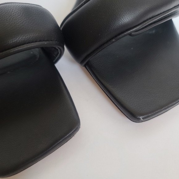 Gia Borghini x Pernille | Teisbaek Two Strap Sandals in Antracite Black Size 10 - Picture 8 of 14